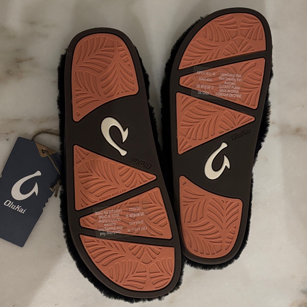 NWT OluKai Black Women's Slipper Sandals - Picture 5 of 7